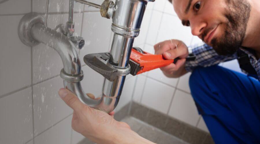 Professional same day plumber services in Chambersburg, IL